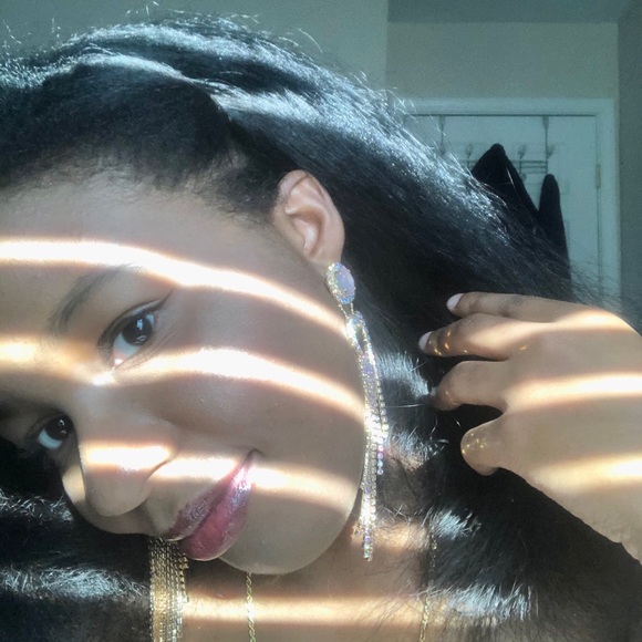 ๐Meet Your Posher, Jami๐ - Picture 11 of 16